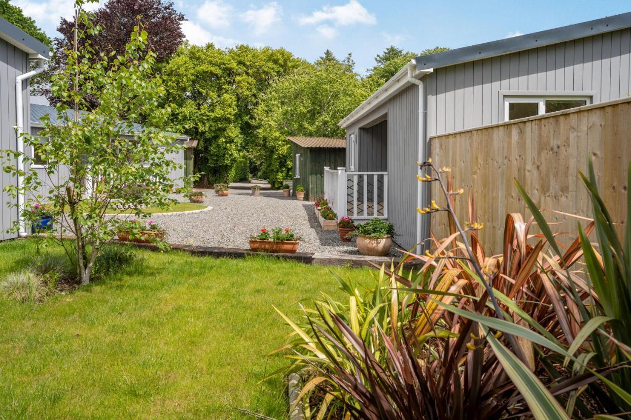 Ramsey Lodge Bier Wood Lodges テンビー エクステリア 写真